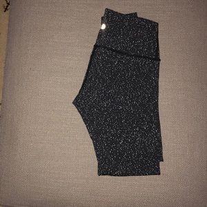 Lululemon align pant cropped black polka dot 6